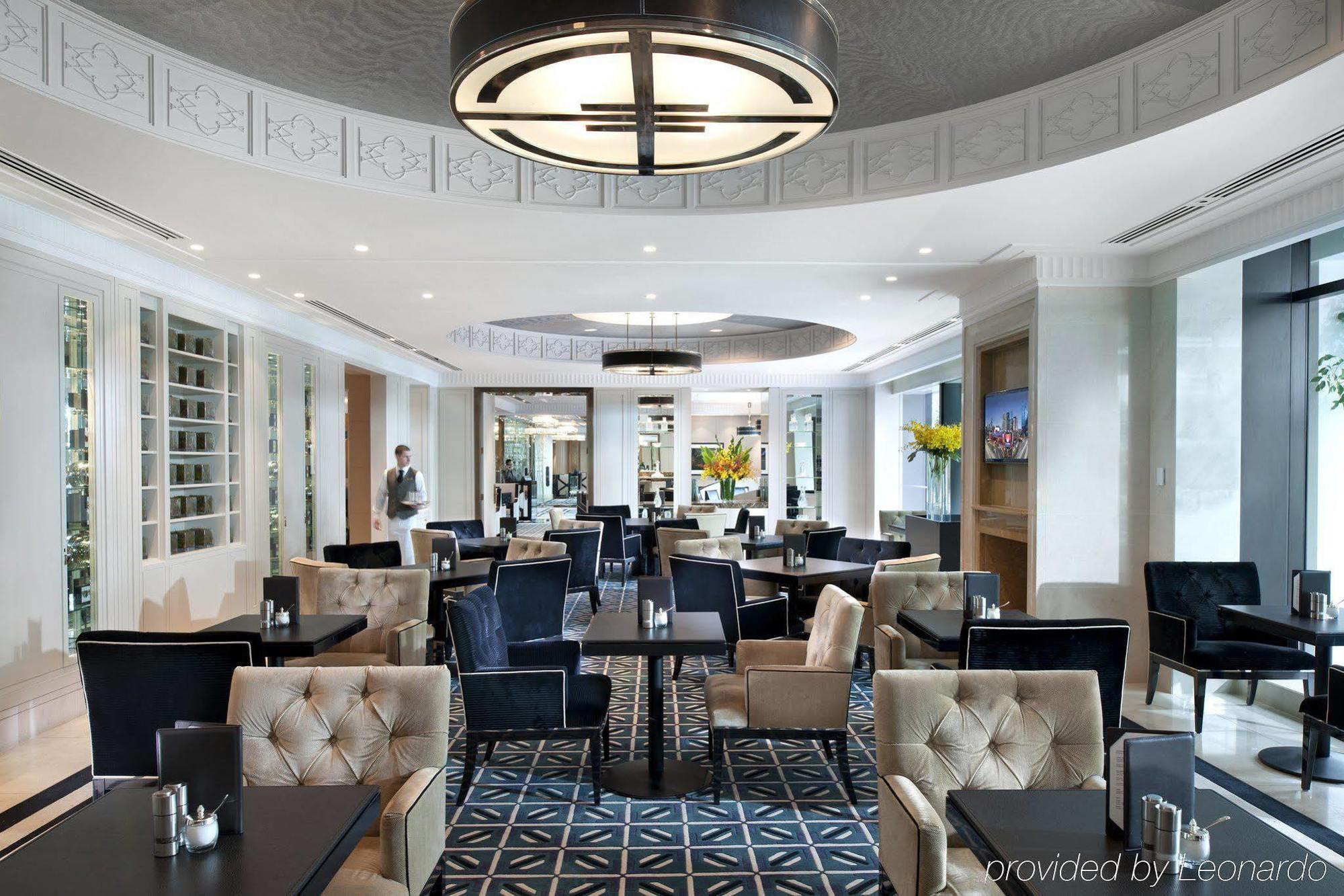 Hotel Crown Towers Melbourne Zewnętrze zdjęcie The Club lounge at London Heathrow Airport